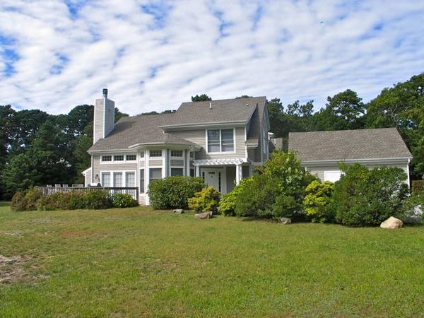 Vacation Rentals in Vineyard-Haven