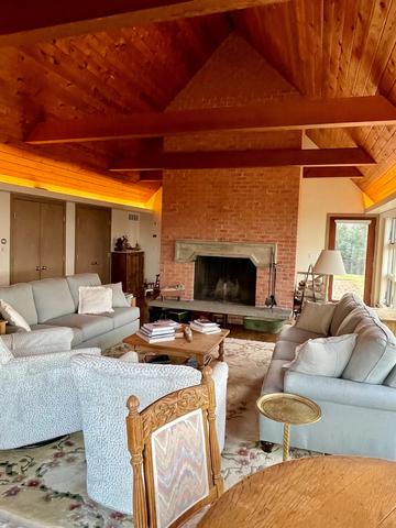 12%20living%20room%20fire%20place%2Ejpg