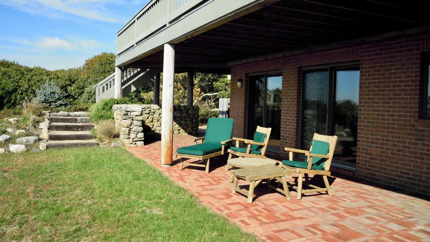 8%20Patio%2Ejpg
