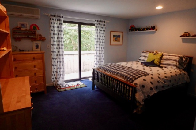 Bedroom2L%2Ejpg