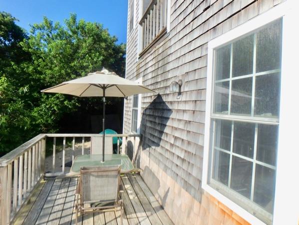BrittonGuestHousePorchOutside%2Ejpg