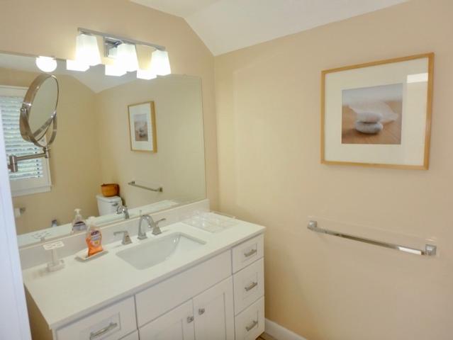 Mc%20ensuite%20up%2Ejpg