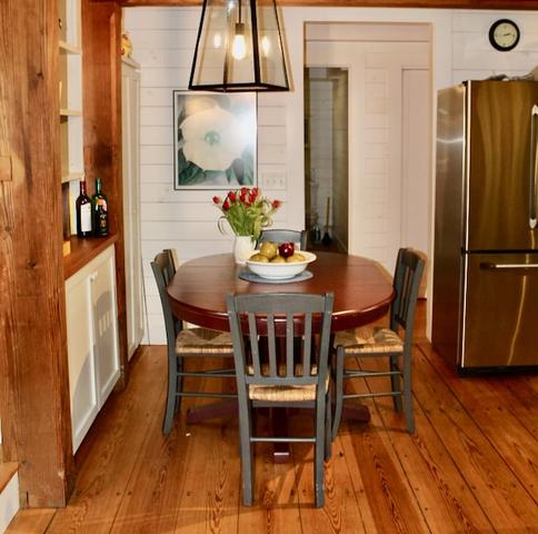 Simmons%20dining%20table2%2Ejpeg