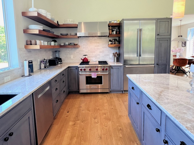 Slatas%20Kitchen%2022%2Ejpg