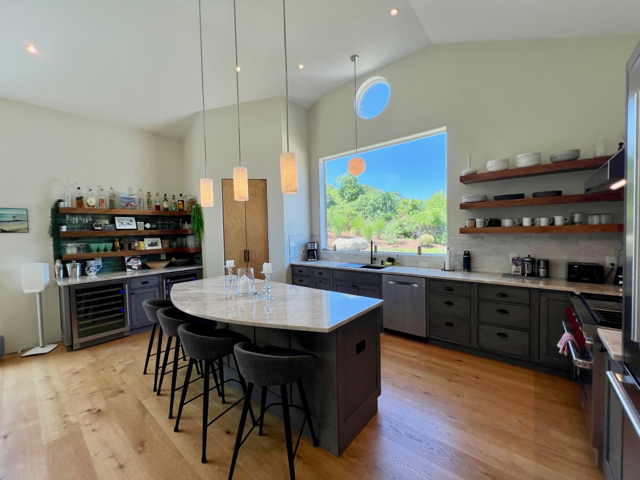 Slatas%20Kitchen%2033%2Ejpg