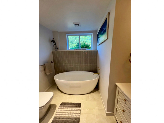 Slatasguesttub%2Ejpg