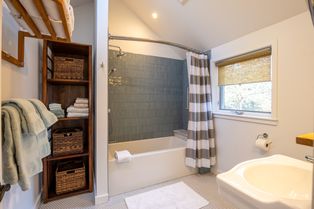 kad%20bath%20new%2Ejpg