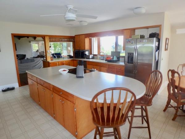 lamp%20house%20kitchen%2Ejpg