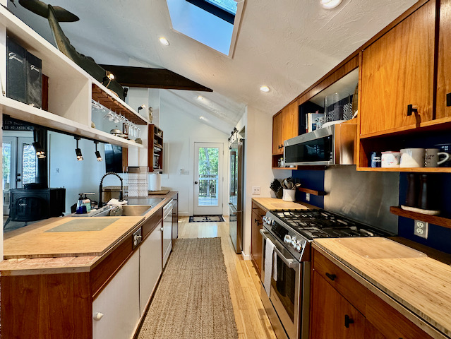 mark%20galley%20kit%2024%201%2Ejpeg