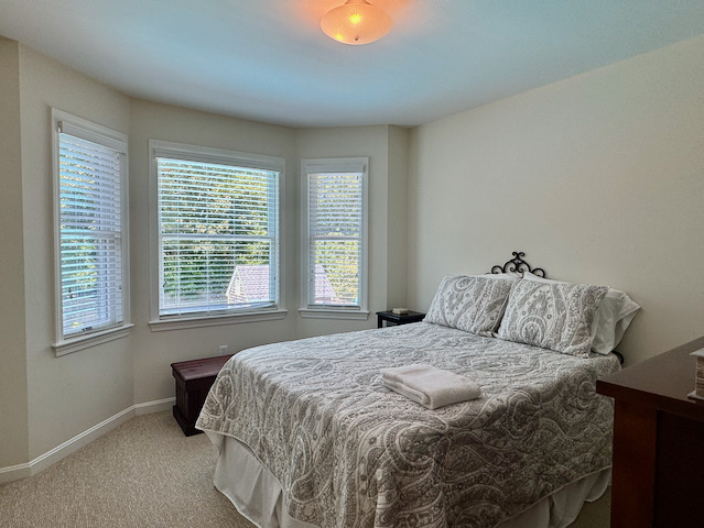 mel%20guest%20queen%2Ejpeg