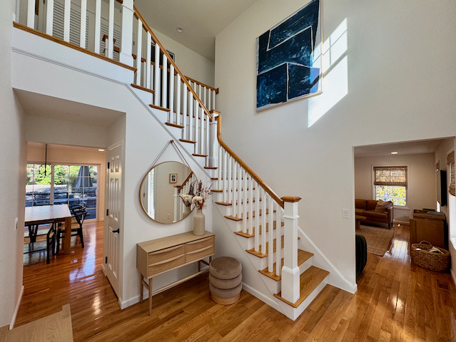 niv%20front%20entry%2Ejpeg