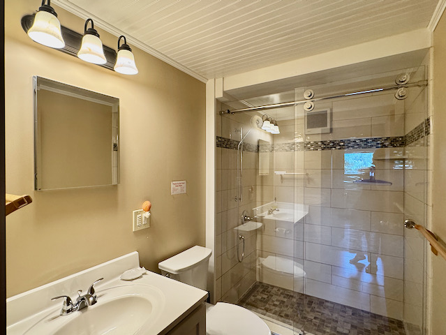 rh%20shower%20down%2Ejpeg