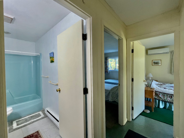 rise%20bath%20down%20to%20beds%2Ejpeg
