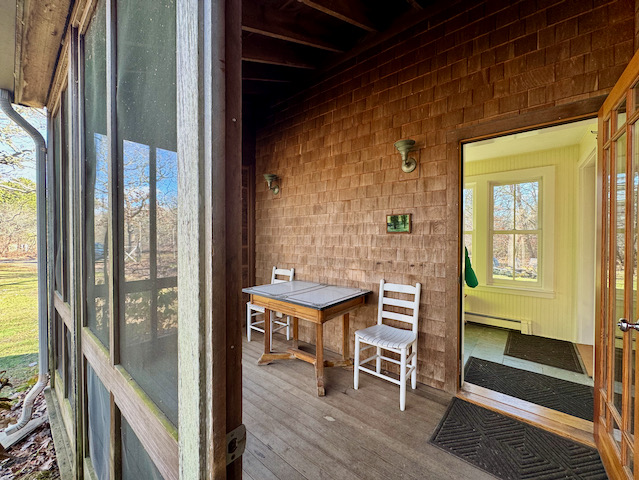 sau%20porch%20interior%2Ejpeg