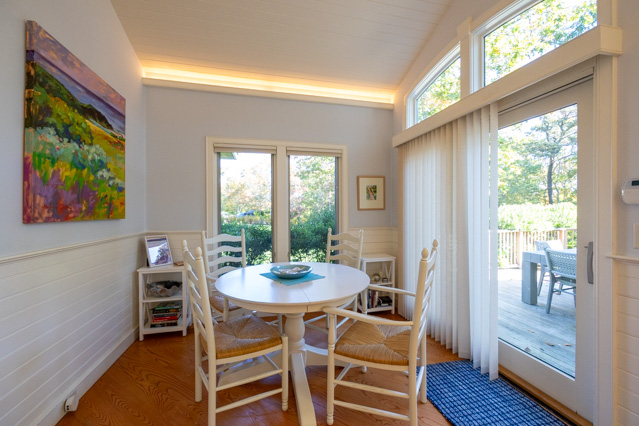 shal%20indoor%20dining%2Ejpg
