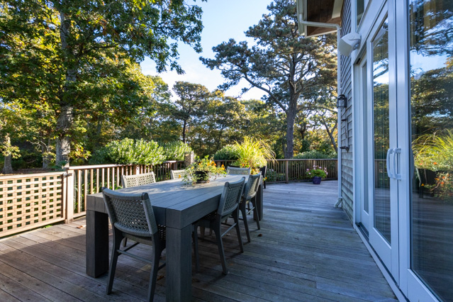 shal%20outdoor%20dining%2Ejpg