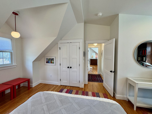 swe%20pink%20room%202%2Ejpeg